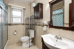 183-48 Camden Ave, Saint Albans, NY 11412 - Photo 9