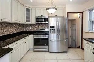 183-48 Camden Ave, Saint Albans, NY 11412 - Photo 5