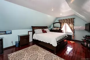 183-48 Camden Ave, Saint Albans, NY 11412 - Photo 11