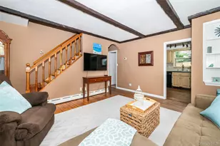 40 Florence Ave, Dobbs Ferry, NY 10522 - Photo 5