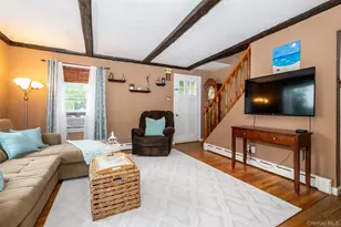 40 Florence Ave, Dobbs Ferry, NY 10522 - Photo 3