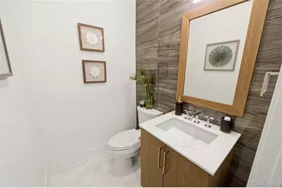 100 Garvies Point Road #1212, Glen Cove, NY 11542 - Photo 13
