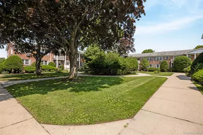 68 Fairharbor Drive #68, Patchogue, NY 11772 - Photo 15
