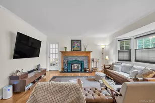 863 Richmond Rd, East Meadow, NY 11554 - Photo 19