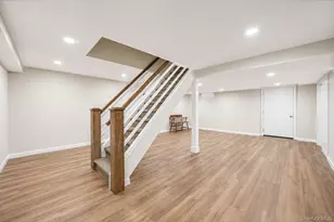 863 Richmond Rd, East Meadow, NY 11554 - Photo 35