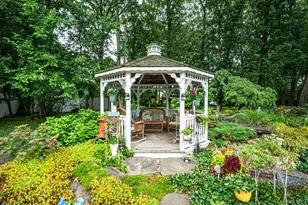 863 Richmond Rd, East Meadow, NY 11554 - Photo 7