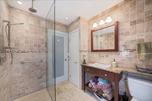 863 Richmond Rd, East Meadow, NY 11554 - Photo 23