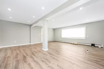 1777 Roberta Lane, Merrick, NY 11566 - Photo 27