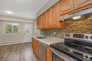 1777 Roberta Ln, Merrick, NY 11566 - Photo 19