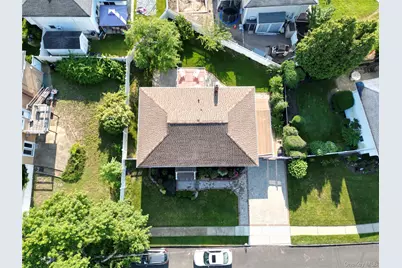 1777 Roberta Lane, Merrick, NY 11566 - Photo 7