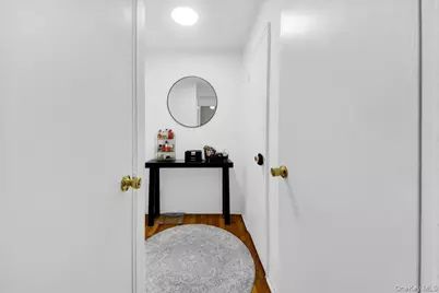 370 Westchester Avenue #3M, Port Chester, NY 10573 - Photo 7