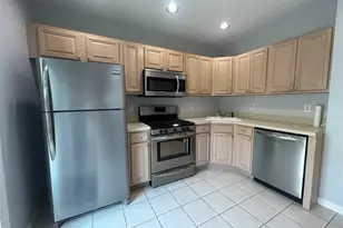 82 Kate Cir, Middle Island, NY 11953 - Photo 5