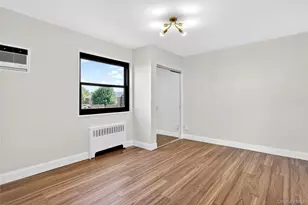 160-28 17th Ave, Whitestone, NY 11357 - Photo 11