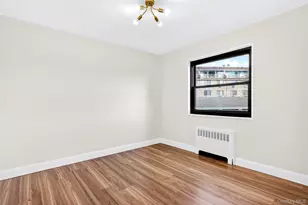 160-28 17th Ave, Whitestone, NY 11357 - Photo 15