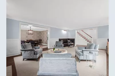 41 Strickland Place, Manhasset, NY 11030 - Photo 5