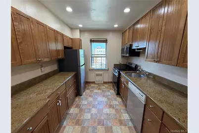 245 Bronx River Road #7F, Yonkers, NY 10704 - Photo 9
