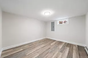 245 Melville Rd, Huntington Station, NY 11746 - Photo 21