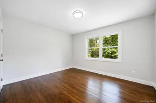 245 Melville Rd, Huntington Station, NY 11746 - Photo 15