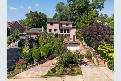 71-57 Douglaston Parkway, Little Neck, NY 11362 - Photo 3