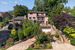 71-57 Douglaston Pkwy, Little Neck, NY 11362 - Photo 3