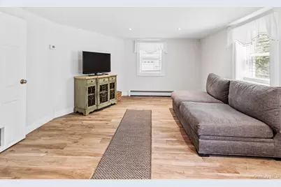 47 Wilson Street, Blue Point, NY 11715 - Photo 25