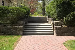 1217 California Rd, Eastchester, NY 10709 - Photo 3