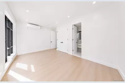 25 Goodwin Place, Brooklyn, NY 11221 - Photo 29
