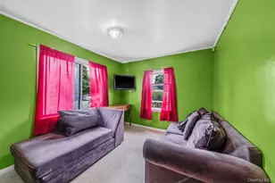 366 Albany Ave, Amityville, NY 11701 - Photo 9