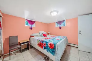 366 Albany Ave, Amityville, NY 11701 - Photo 21