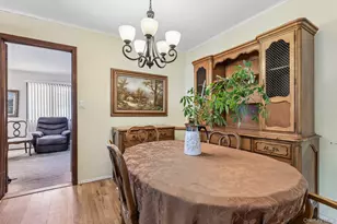 24 Oakley Dr, Huntington Station, NY 11746 - Photo 11