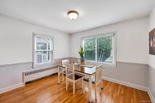 52 Yorktown St, Rockville Centre, NY 11570 - Photo 21