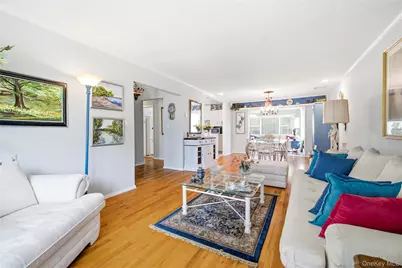 676 Dickens Avenue, Franklin Square, NY 11010 - Photo 9