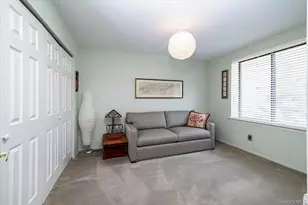 99 S Park Ave, Rockville Centre, NY 11570 - Photo 15