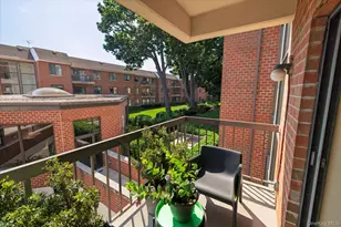 99 S Park Ave, Rockville Centre, NY 11570 - Photo 17