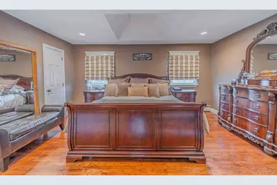 8 Feather Lane, Commack, NY 11725 - Photo 23