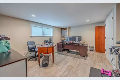 8 Feather Lane, Commack, NY 11725 - Photo 29