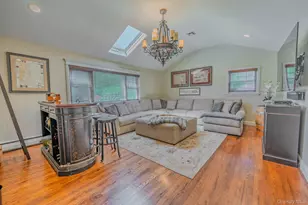 8 Feather Ln, Commack, NY 11725 - Photo 21