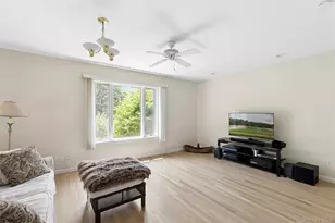 3 Chivas Ct, Southampton, NY 11968 - Photo 13