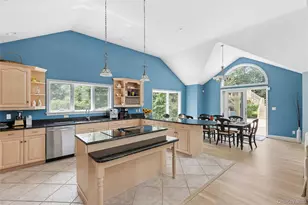 3 Chivas Ct, Southampton, NY 11968 - Photo 9