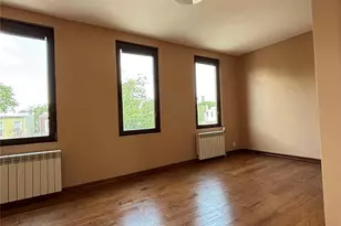 71-64 70th St, Glendale, NY 11385 - Photo 3