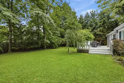 142 7th Street, Saint James, NY 11780 - Photo 19