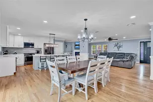 4 St Marks Pl, Stony Brook, NY 11790 - Photo 17