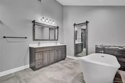 4 Saint Marks Place, Stony Brook, NY 11790 - Photo 29