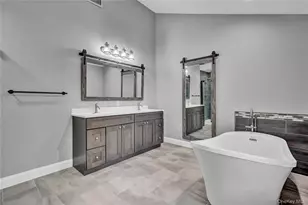 4 St Marks Pl, Stony Brook, NY 11790 - Photo 29