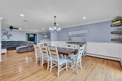 4 Saint Marks Place, Stony Brook, NY 11790 - Photo 15