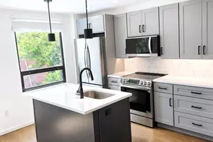 20-01 Steinway St, Astoria, NY 11105 - Photo 1
