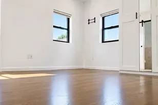 20-01 Steinway St, Astoria, NY 11105 - Photo 5