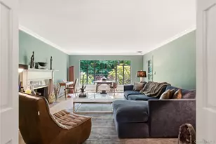 790 Bryant Ave, Roslyn, NY 11576 - Photo 3