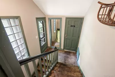 790 Bryant Avenue, Roslyn, NY 11576 - Photo 25