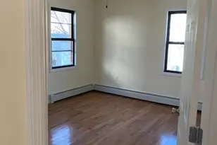 109-31 177th St, Jamaica, NY 11433 - Photo 9